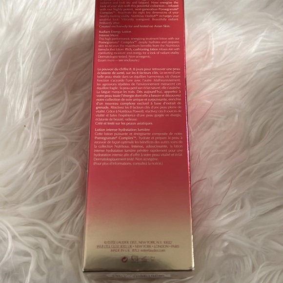 Estee Lauder Nutritious Vitality8 Radiant Energy Lotion Intense Moist 6.7oz - Picture 3 of 4